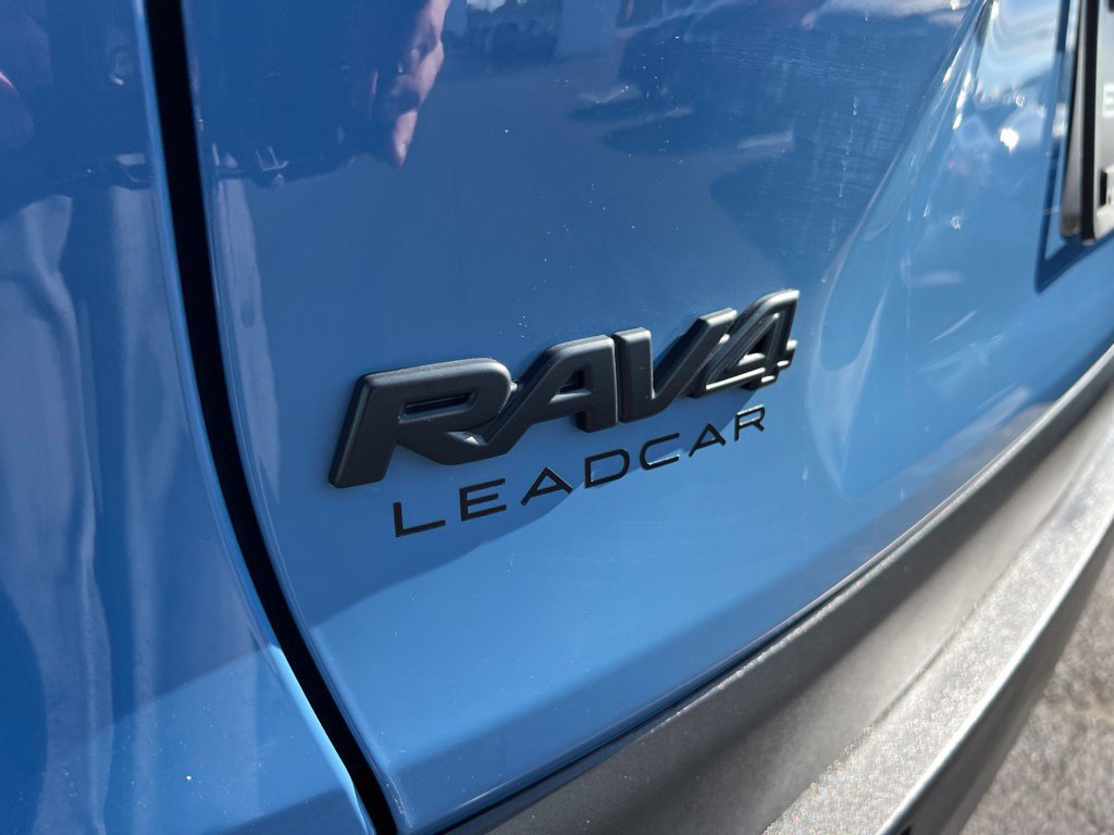 Used 2023 Toyota RAV4 AWD Hybrid image 30