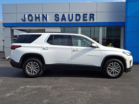Used 2023 Chevrolet Traverse LT w/ LPO, Floor Liner Package AWD/4WD image 7