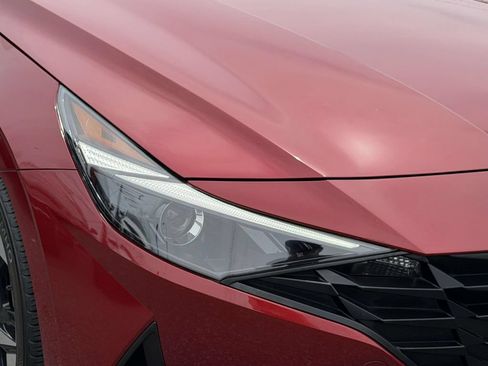 Certified 2023 Hyundai Elantra SEL w/ Convenience Package FWD image 10