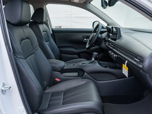New 2027 Honda HR-V EX-L image 16
