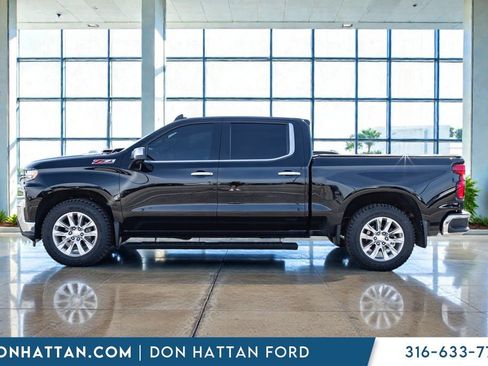 Used 2021 Chevrolet Silverado 1500 LTZ w/ LTZ Premium Package AWD/4WD image 2