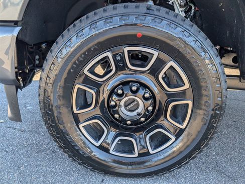 New 2026 Ford F250 Platinum image 13