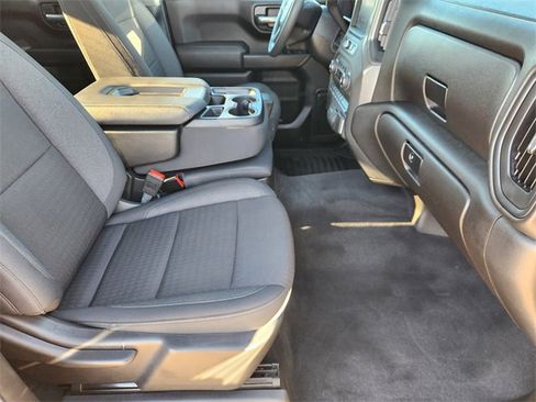 Used 2025 Chevrolet Silverado 1500 Custom image 14
