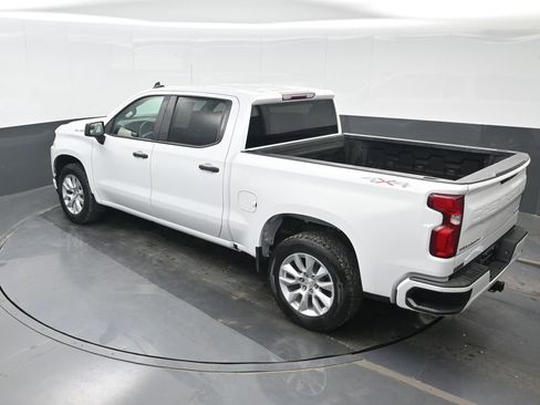 Used 2022 Chevrolet Silverado 1500 Custom w/ Safety Confidence Package image 26