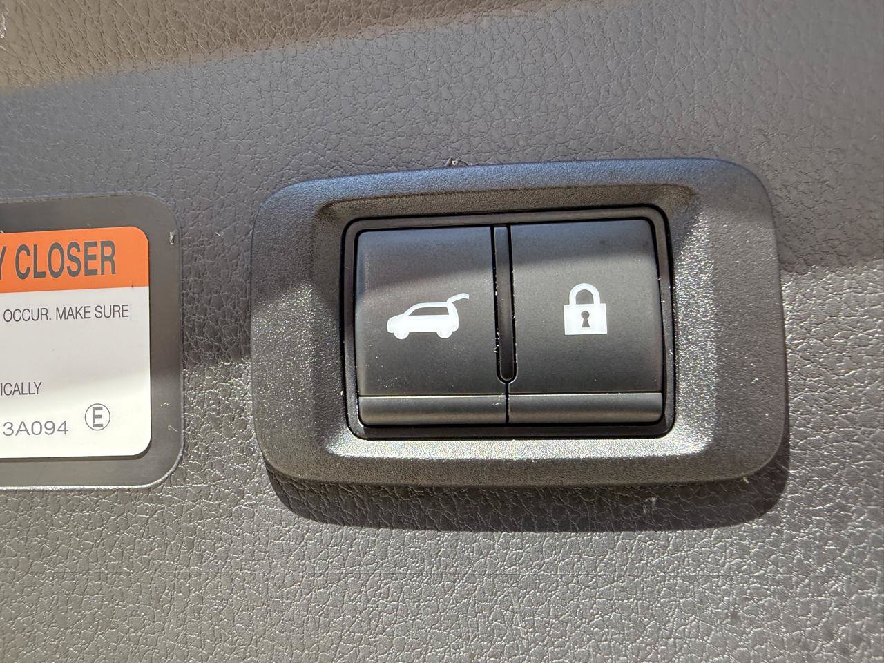 Used 2024 Mitsubishi Eclipse Cross SE AWD/4WD image 23