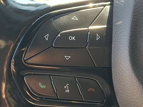 Certified 2020 Chrysler Pacifica Touring-L w/ Advanced Safetytec Group FWD image 23