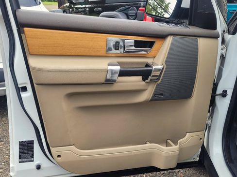 Used 2013 Land Rover LR4 HSE w/ HSE Pkg AWD/4WD image 10