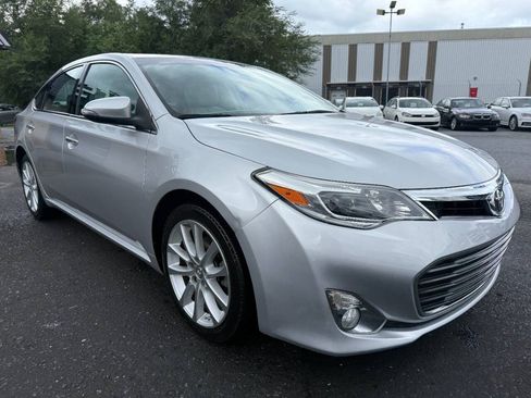 Used 2013 Toyota Avalon XLE Touring FWD image 3