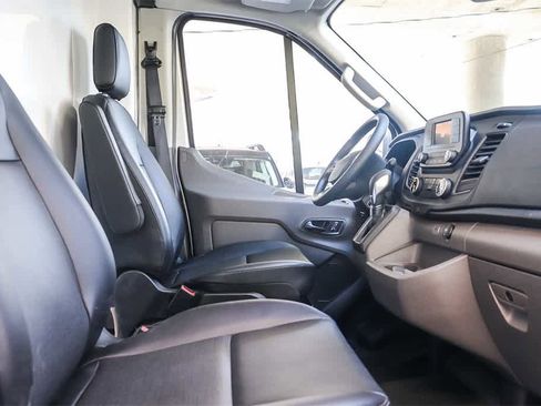 New 2025 Ford Transit 250 148 Medium Roof image 13