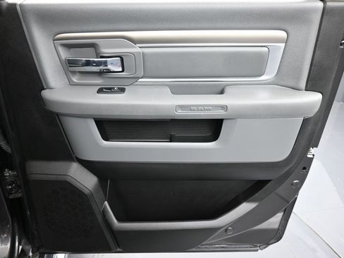 Used 2018 RAM 2500 Big Horn image 13