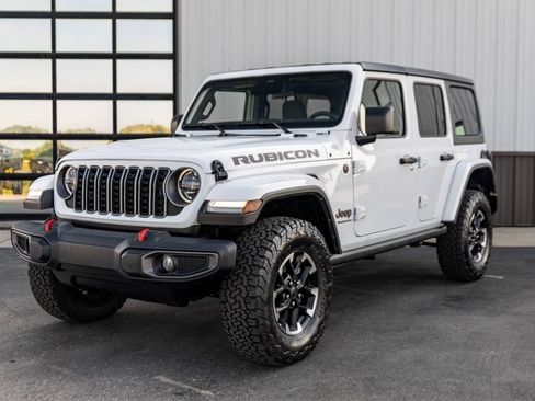 Used 2026 Jeep Wrangler Unlimited Rubicon AWD/4WD image 1