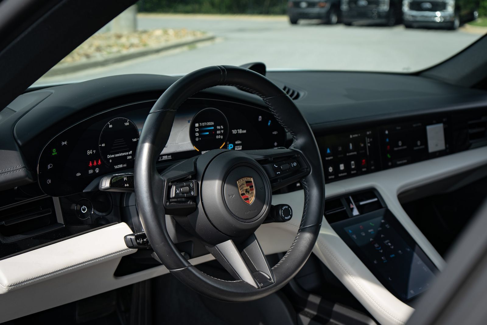 Used 2023 Porsche Taycan RWD image 23