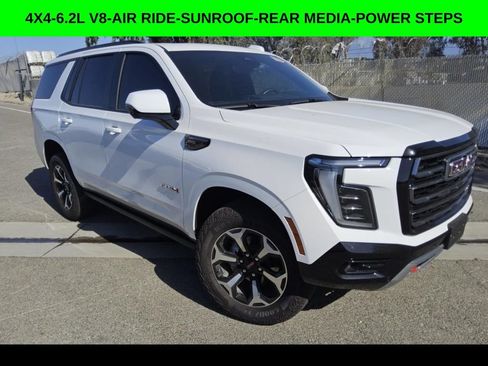 Used 2025 GMC Yukon AT4 w/ AT4 Premium Plus Package AWD/4WD image 1