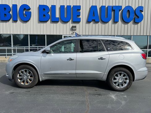 Used 2016 Buick Enclave Leather image 2