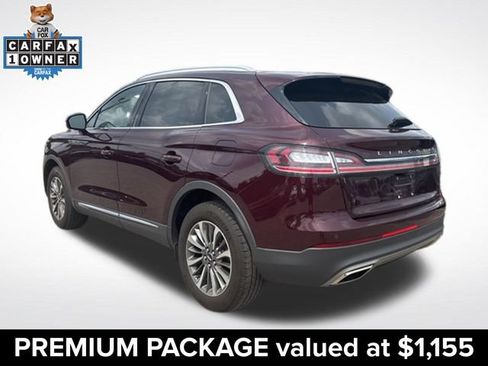 Used 2023 Lincoln Nautilus AWD w/ Premium Package image 3