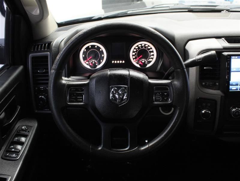 Used 2014 RAM 1500 Express AWD/4WD image 14
