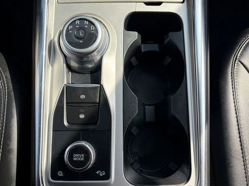 Used 2023 Ford Explorer XLT w/ Equipment Group 202A image 29