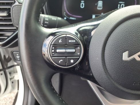 Used 2023 Kia Soul EX image 20