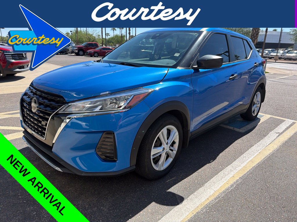 Used 2024 Nissan Kicks S FWD image 1