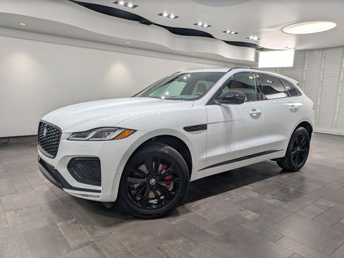 New 2026 Jaguar F-PACE R-Dynamic S image 1