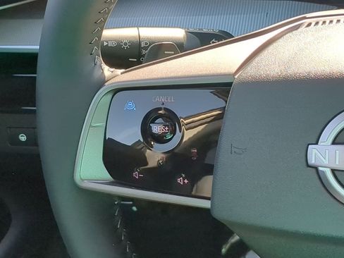 New 2025 Nissan Murano SL image 19