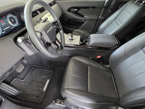 Used 2024 Land Rover Range Rover Evoque S AWD/4WD image 7