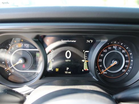 New 2026 Jeep Wrangler Unlimited Rubicon 392 w/ Quick Order Package 27X Moab AWD/4WD image 26