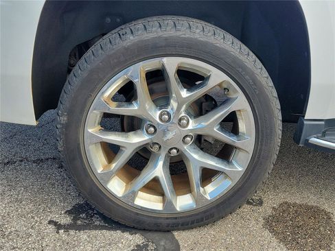 Used 2019 Chevrolet Tahoe Premier image 6