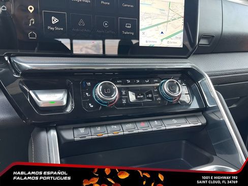 Used 2025 GMC Sierra 3500 Denali w/ Denali Reserve Package AWD/4WD image 28