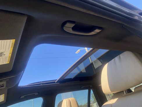 Used 2011 BMW X5 xDrive50i w/ Technology Pkg image 22