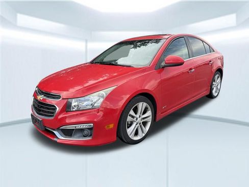 Used 2015 Chevrolet Cruze LTZ w/ Sun, Sound and Sport Package FWD image 2