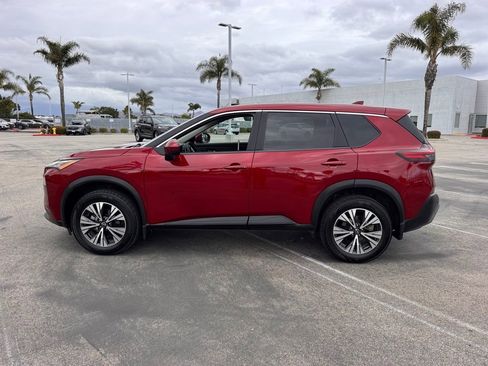 Certified 2023 Nissan Rogue SV FWD image 5