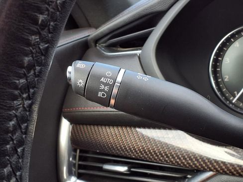 Used 2020 Cadillac XT4 Sport image 15