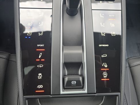 New 2026 Porsche Macan S image 27