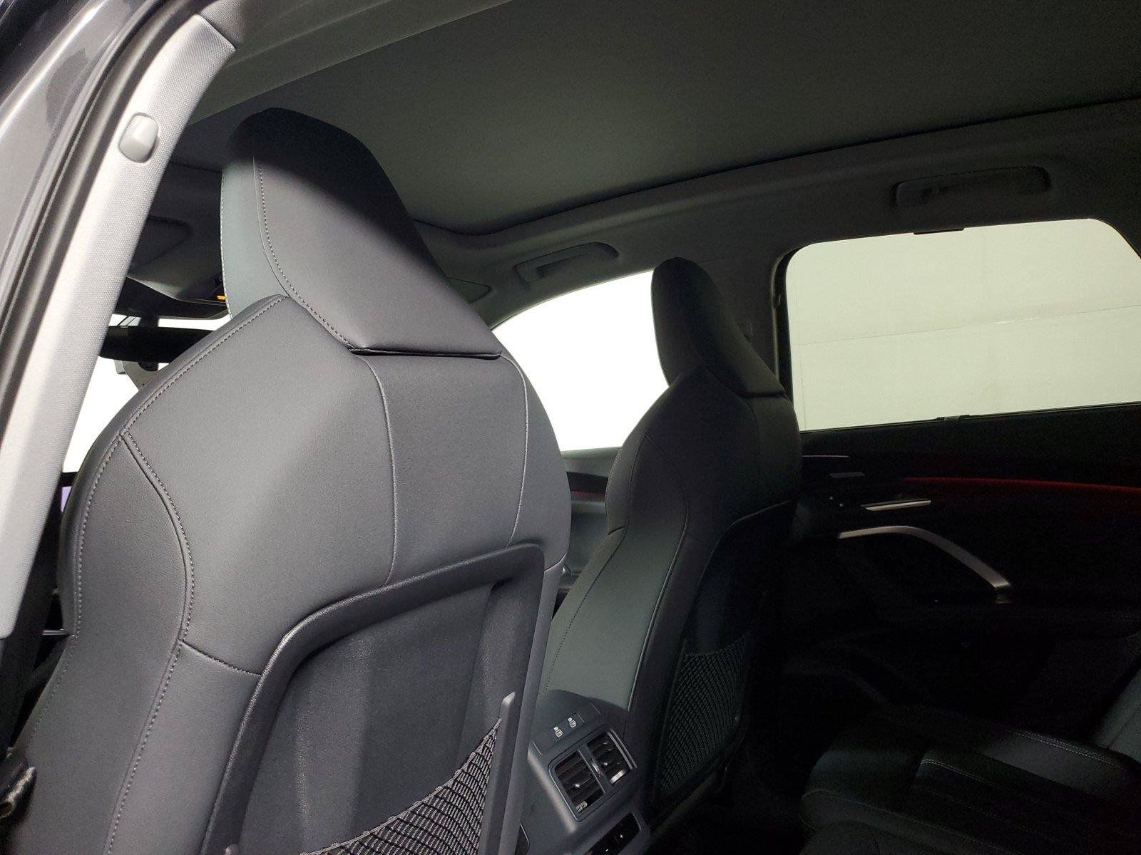 New 2026 Audi Q5 Premium Plus AWD/4WD image 14