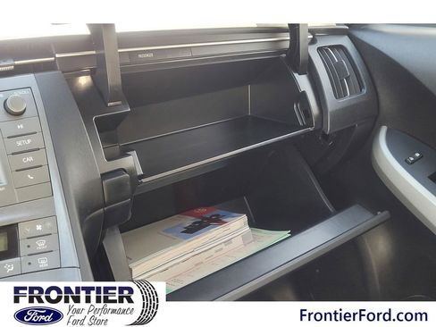 Used 2013 Toyota Prius Two image 27