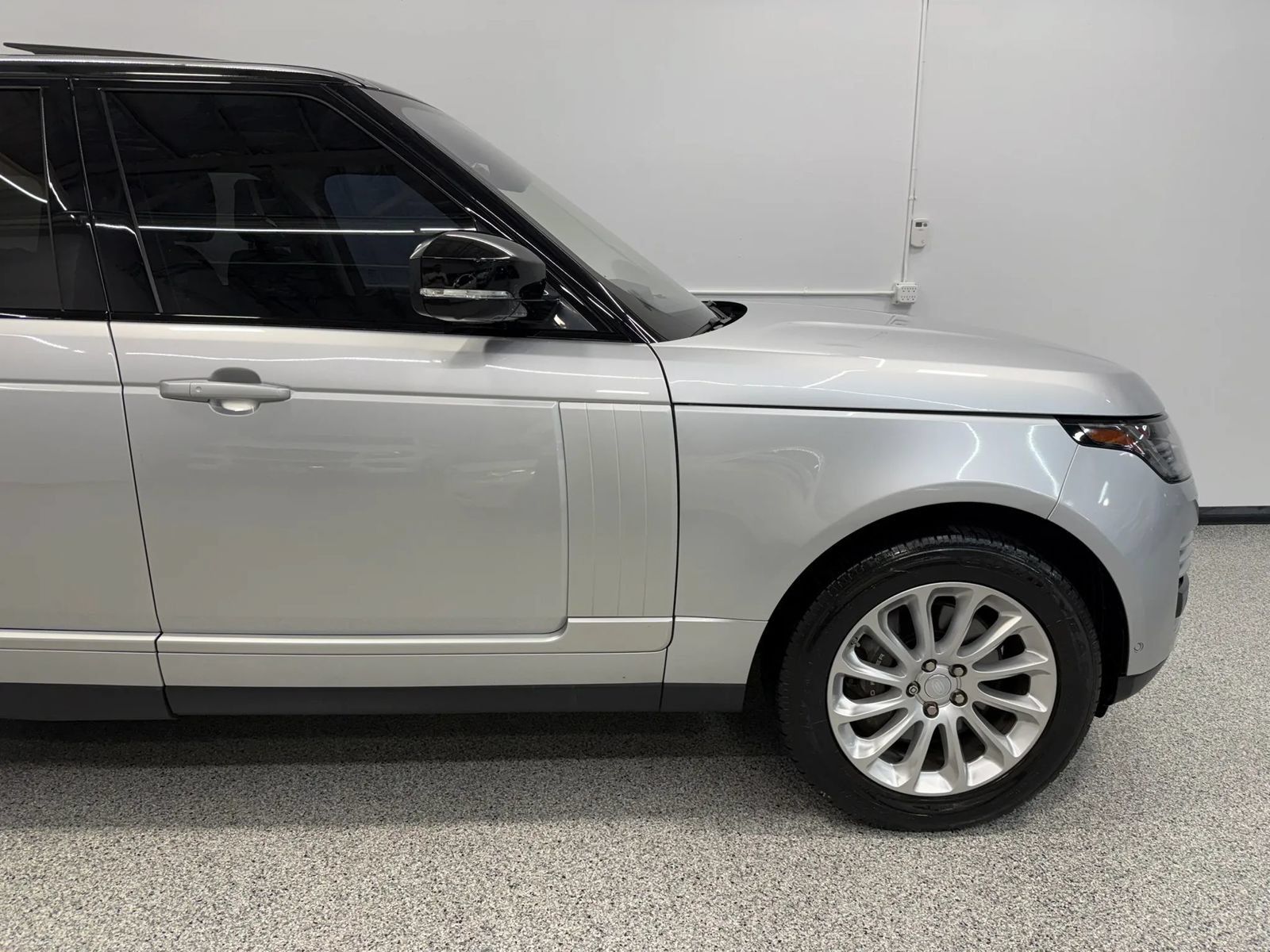 Used 2019 Land Rover Range Rover HSE AWD/4WD image 42