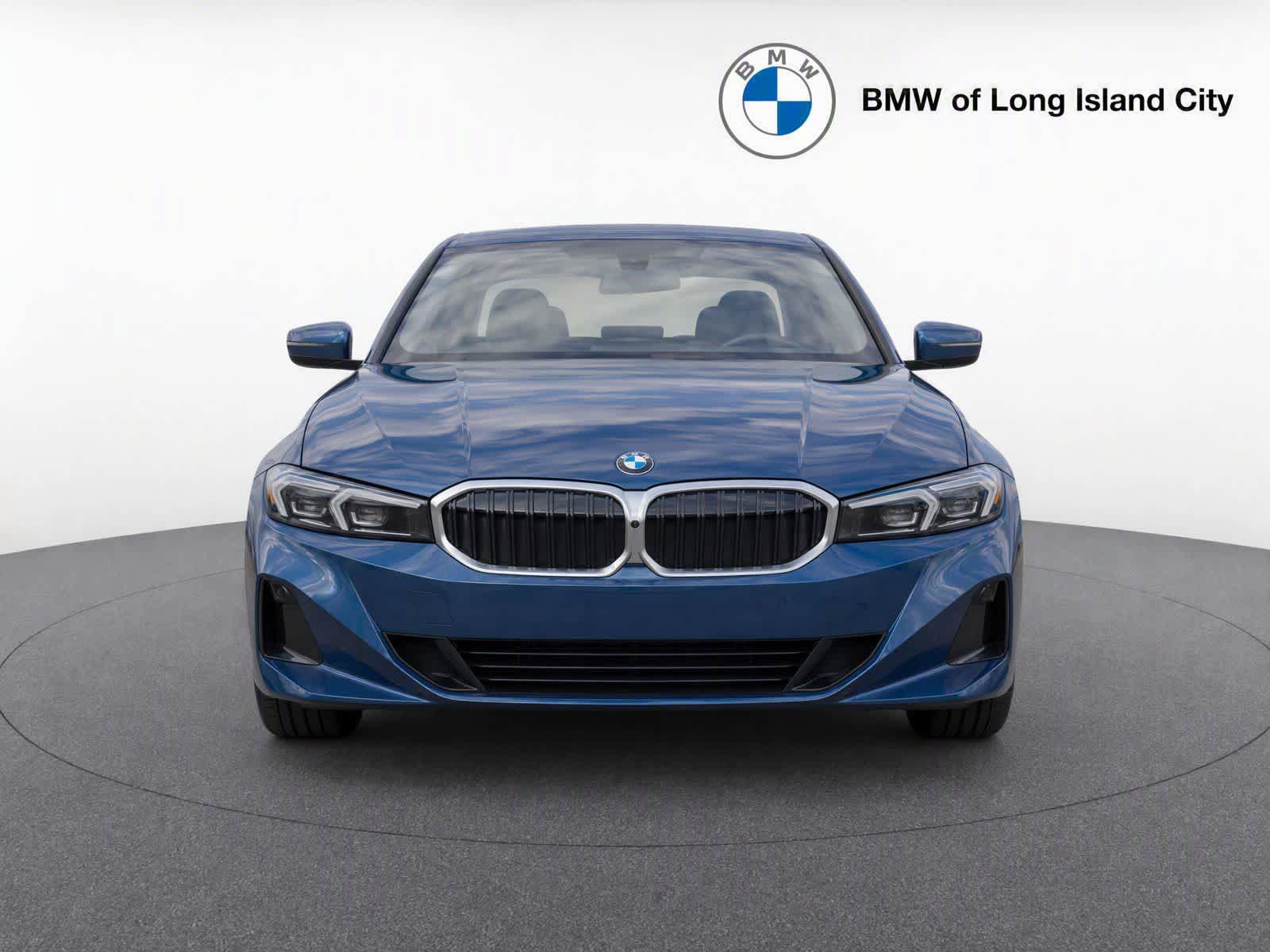 New 2026 BMW 330i xDrive Sedan w/ Premium Package AWD/4WD image 2
