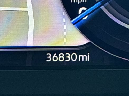 Used 2021 Volkswagen Tiguan SEL Premium R-Line image 22