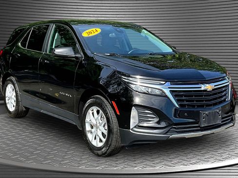 Used 2024 Chevrolet Equinox LT AWD/4WD image 1