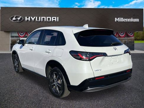 Used 2023 Honda HR-V EX-L image 5