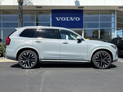 New 2026 Volvo XC90 T8 Ultra image 6