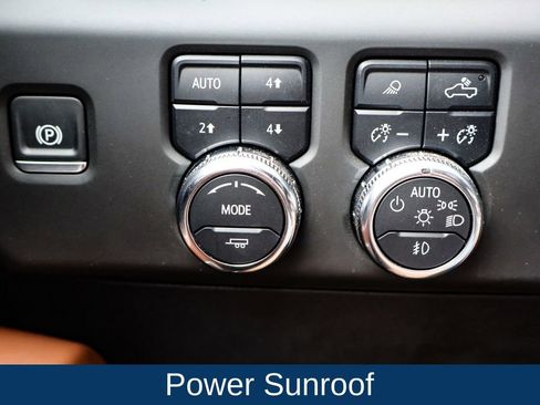 Used 2025 GMC Sierra 2500 Denali Ultimate image 23