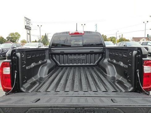 New 2026 GMC Canyon Elevation w/ Convenience Package image 11