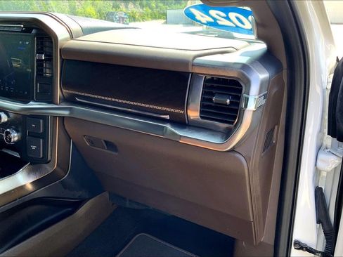 Used 2024 Ford F150 King Ranch AWD/4WD image 17