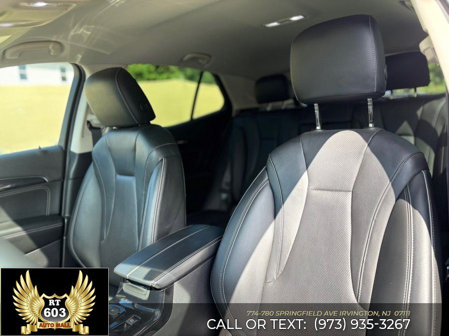 Used 2023 Buick Envision Essence FWD image 18