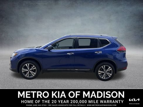 Used 2017 Nissan Rogue SL w/ SL Premium Package image 9