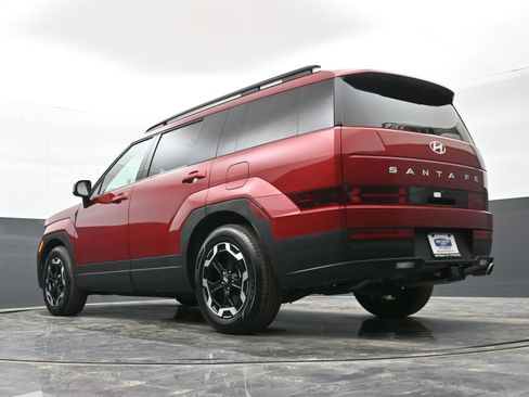 Used 2025 Hyundai Santa Fe SEL w/ Tow & Go Package image 42