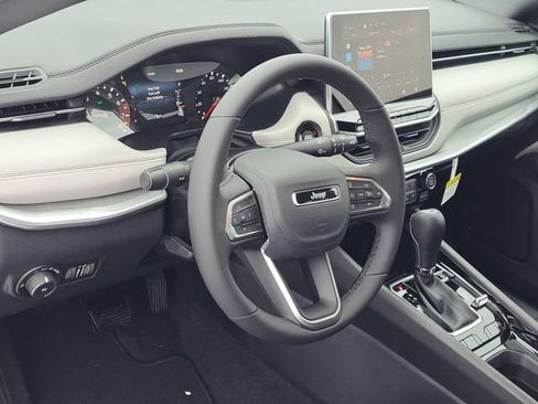 New 2026 Jeep Compass Limited image 7