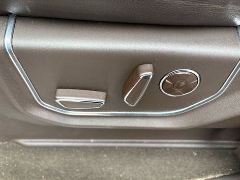 Used 2019 Ford F150 Limited image 19